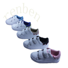 Chaussures de toile pour enfants de 2015